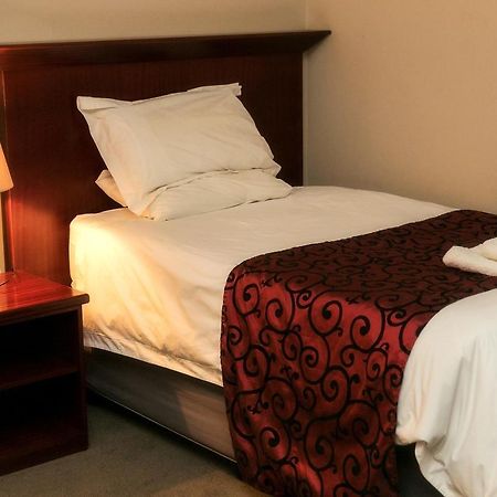 Mondior Manor Guest House Kimberley Ngoại thất bức ảnh